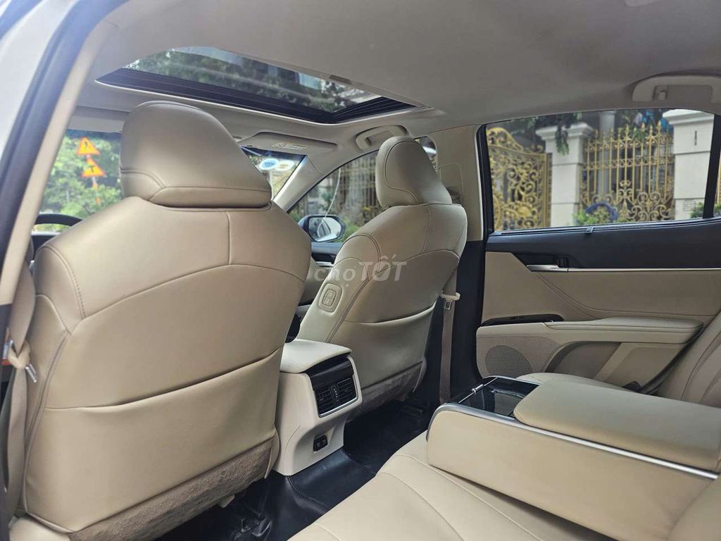 TOYOTA CAMRY 2.5 Q SX 2021 ODO 61.000 KM. Mua bán Ô tô tại Quận Gò Vấp Tp Hồ Chí Minh được đăng bởi THẾ GIỚI Ô TÔ AUTO WORLD  hình 12