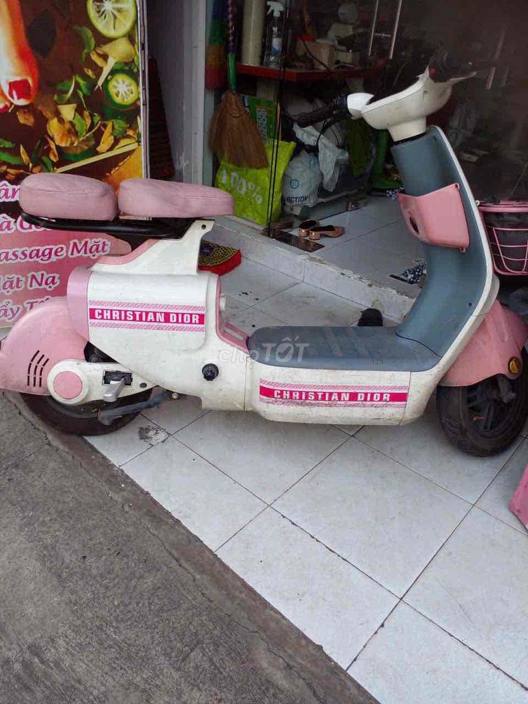 xe đạp điện v1 5 bình lớn sạc đầy đi 60km. Mua bán Xe điện tại Quận 12 Tp Hồ Chí Minh được đăng bởi Lê Bùi Bằng Tuân hình 1