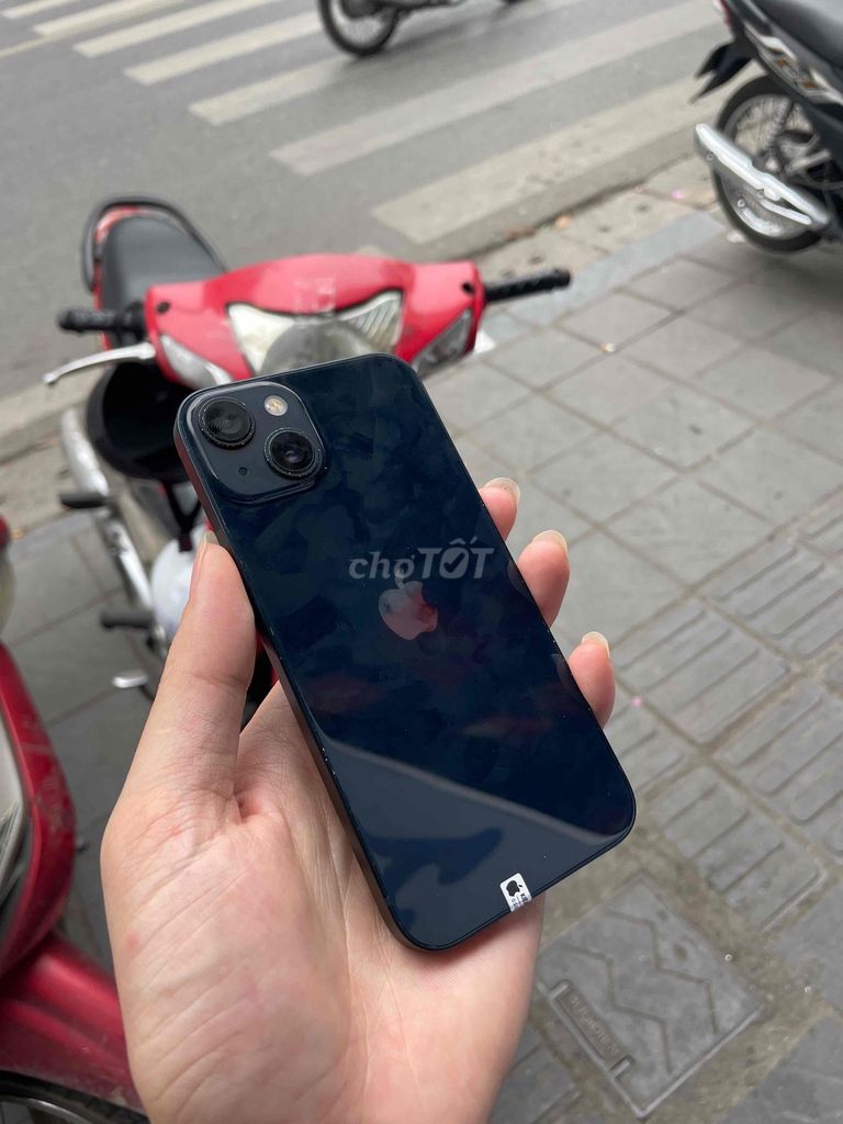 Apple iPhone 13 Đen Đã sử dụng. Mua bán Điện thoại tại Quận Hai Bà Trưng Hà Nội được đăng bởi vân vân hình 1