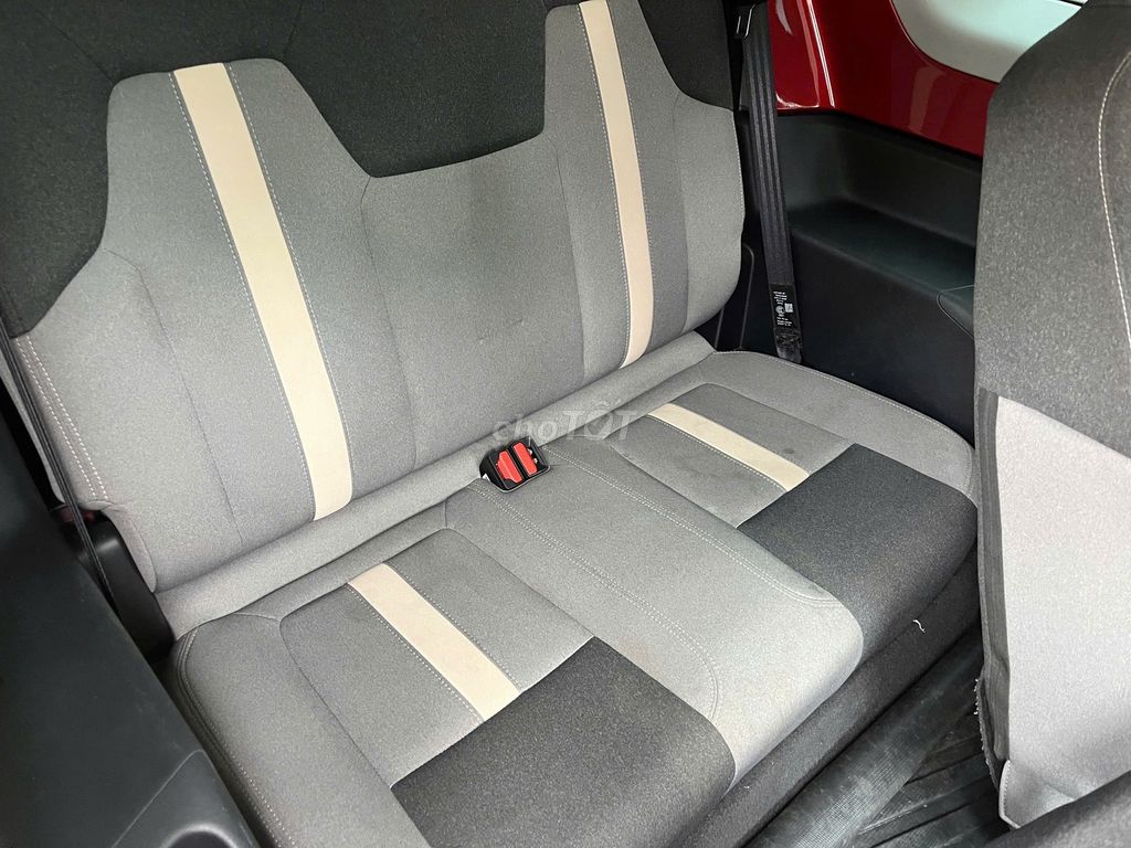 VINFAST VF3 MUA PIN 2025 XE GIA ĐÌNH NHIỀU ĐỒ CHƠI. Mua bán Ô tô tại Quận 8 Tp Hồ Chí Minh được đăng bởi Hiếu hình 9