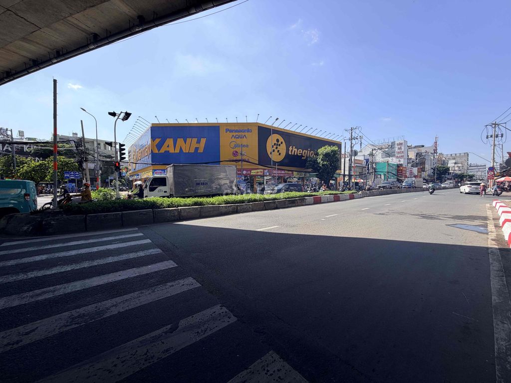 BÁN NHÀ 52m² LÔ GÓC NGUYỄN VĂN QUỲ | DÒNG TIỀN 108 TRIỆU/NĂM
