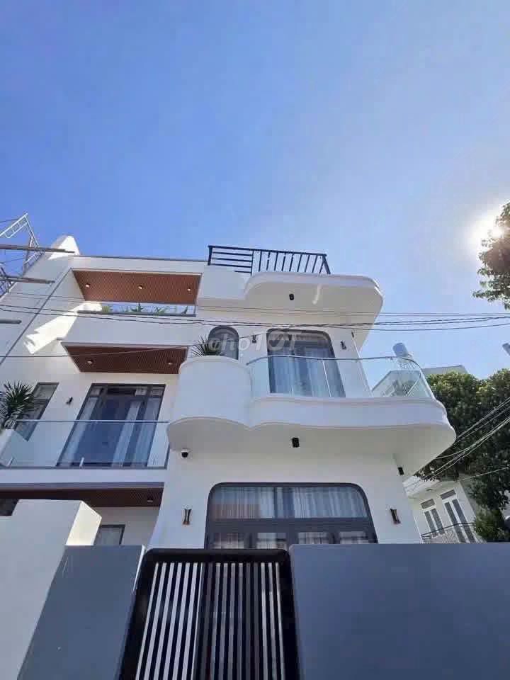 Bán nhà Phú Lợi góc 2 mặt tiền 4 tỷ 2xx