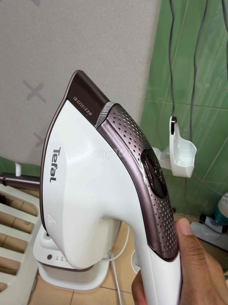 Bàn ủi hơi nước Tefal IXEO Vision QT1811E0. Mua bán Nội thất, đồ gia dụng khác tại Quận 8 Tp Hồ Chí Minh được đăng bởi Nguyễn Ngân hình 1