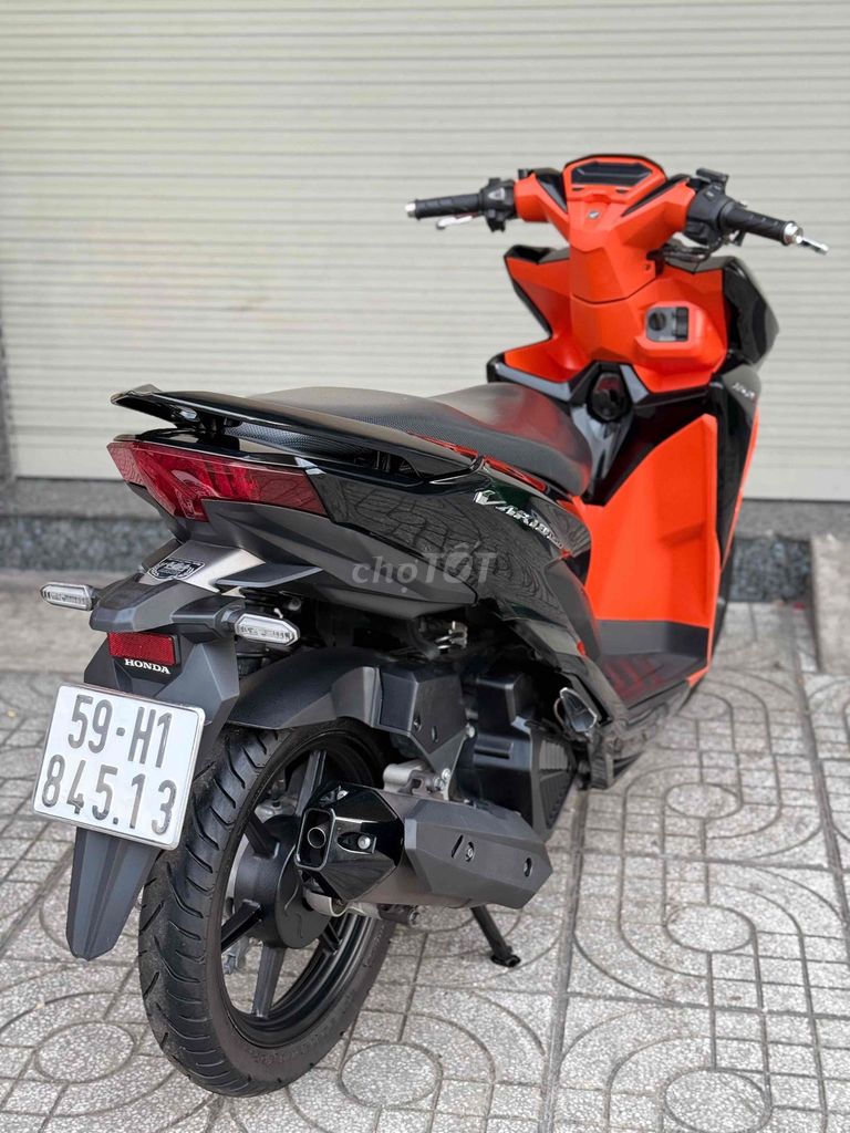 Vario 150 2018, черный глянцевый держатель BSTP 9, поддержка в рассрочку