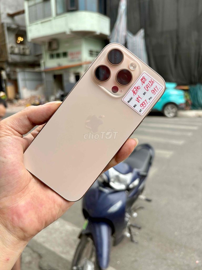iPhone 16 Pro128GB Vàng VN/A 99% Bh 4/2026. Mua bán Điện thoại tại Quận Đống Đa Hà Nội được đăng bởi Quý Hoàng hình 1