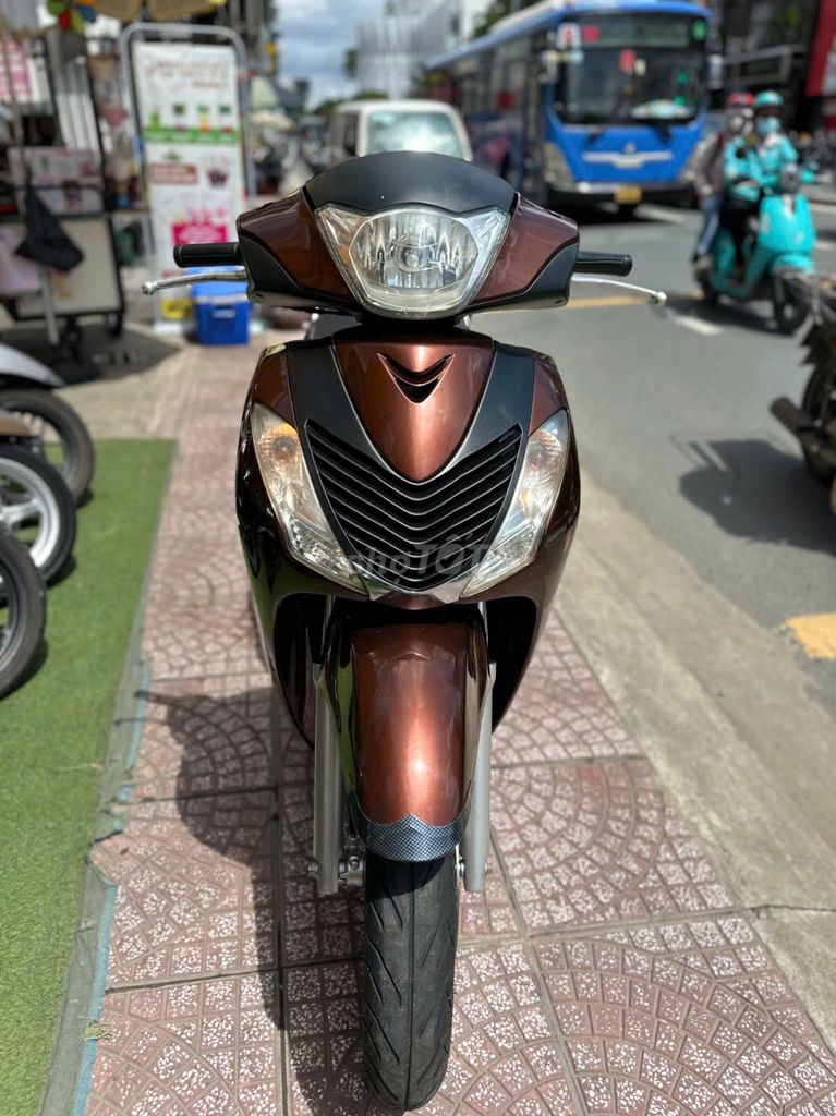 Sh VN Mẫu Ý 3 Cục 150cc 2011 bs 59c2-08573. Mua bán Xe máy tại Quận Phú Nhuận Tp Hồ Chí Minh được đăng bởi xe39com hình 2