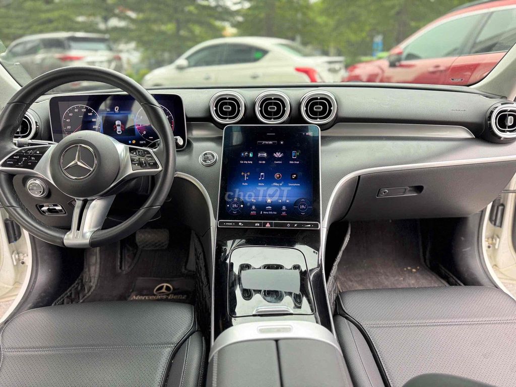 Mercedes Benz C200 Avantgarde 2023 đăng kí 2024. Mua bán Ô tô tại Quận Nam Từ Liêm Hà Nội được đăng bởi Đại lý Toyota Mỹ Đình hình 7