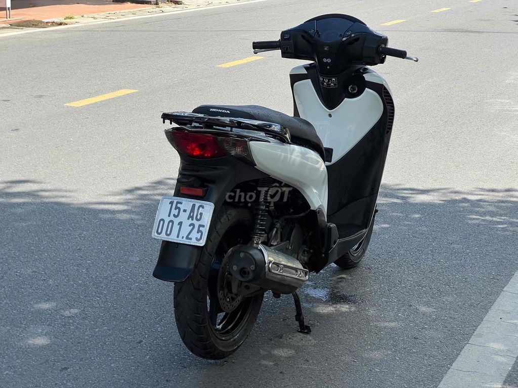 Honda SH 125 импорт из Италии 2011