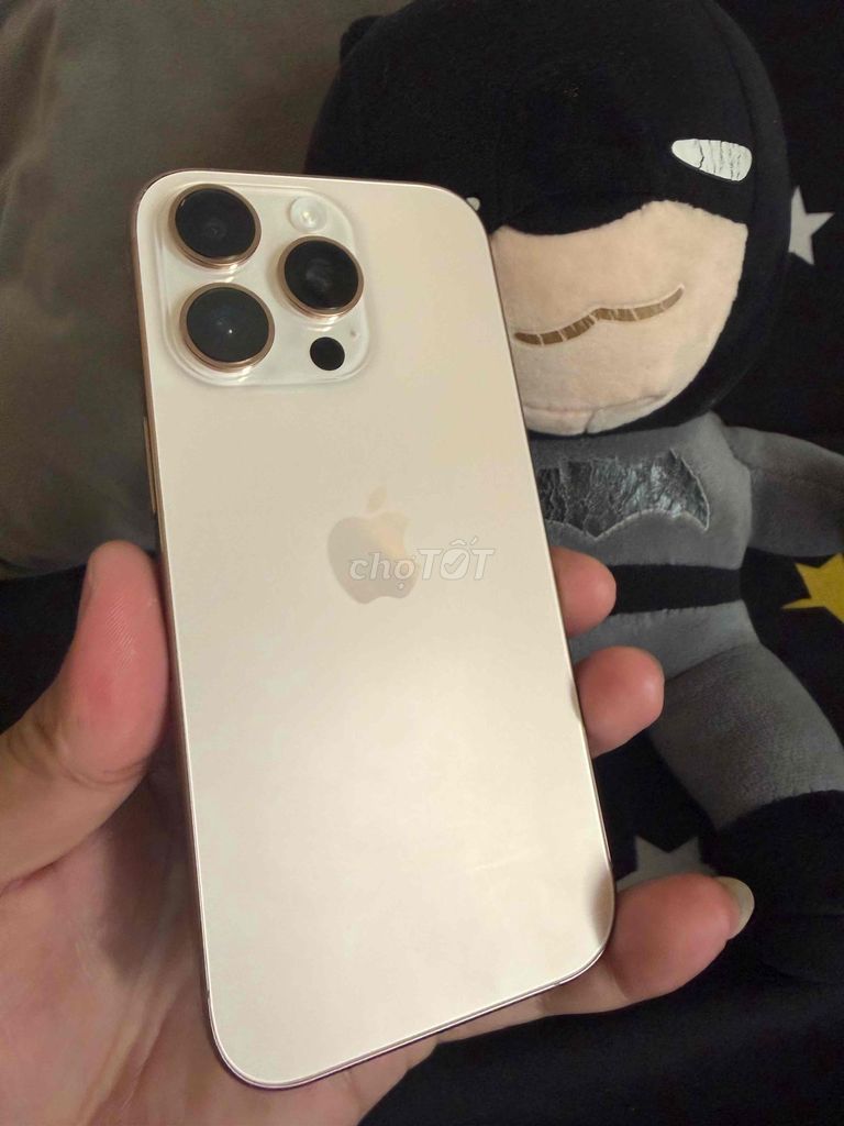 Apple iPhone 16 Pro Max 256GB Vàng qte zin. Mua bán Điện thoại tại Thành phố Vũng Tàu Bà Rịa - Vũng Tàu được đăng bởi TRÁNG hình 1