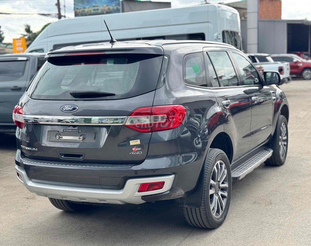 Cần bán Everest Titanium 2.0L Biturbo 2 cầu 2019. Mua bán Ô tô tại Quận 12 Tp Hồ Chí Minh được đăng bởi Khải Ford hình 5