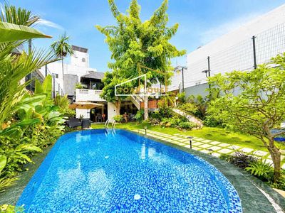 Rent · 5 bd · 325 м² · Quận Ngũ Hành Sơn, ул. Đường Chế Lan Viên