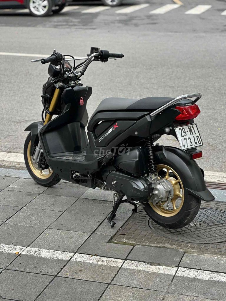 XE MÁY 68 - Zoomer X 2016 Đen Sần Lướt. Mua bán Xe máy tại Quận Hai Bà Trưng Hà Nội được đăng bởi Đức Anh hình 4