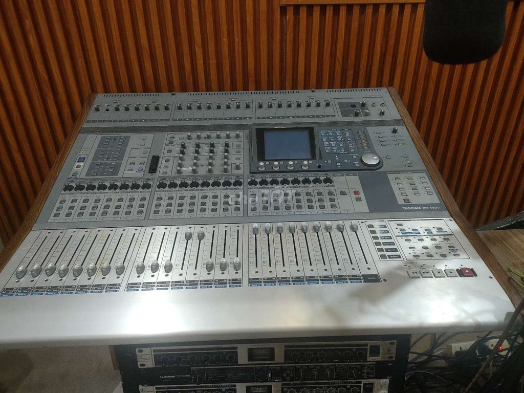 Mixer Tascam Dm4800 ( bị treo màn hình). Mua bán Tivi, Âm thanh tại Huyện Châu Đức Bà Rịa - Vũng Tàu được đăng bởi SOH Studio hình 6