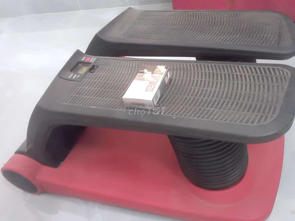 Máy tập cơ chân