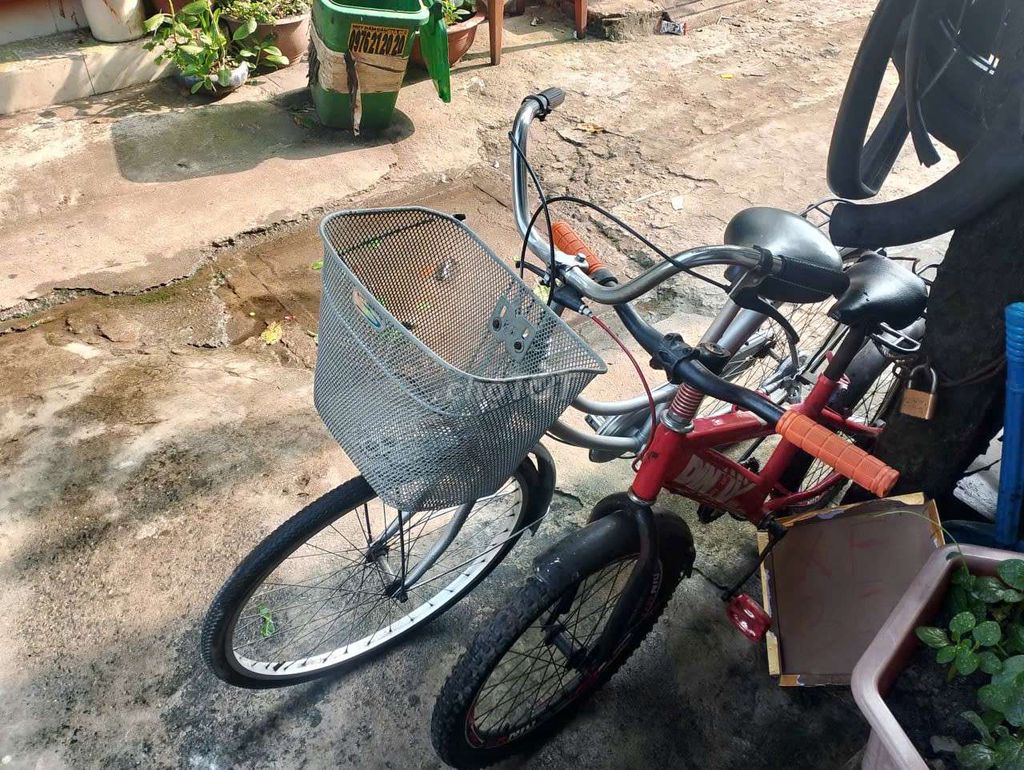 Xe đạp trẻ em và người lớn (bé 8t trở lên). Mua bán Xe đạp tại Quận Bình Tân Tp Hồ Chí Minh được đăng bởi Út Hết hình 2
