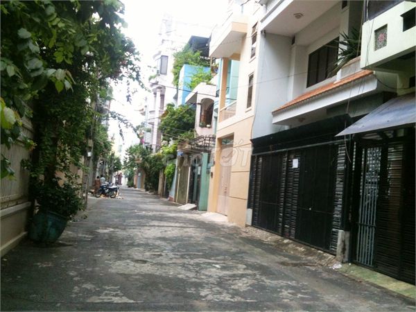 0909550231 - Về quê sinh sống ông bà bán gấp nhà nát Q9 72m2