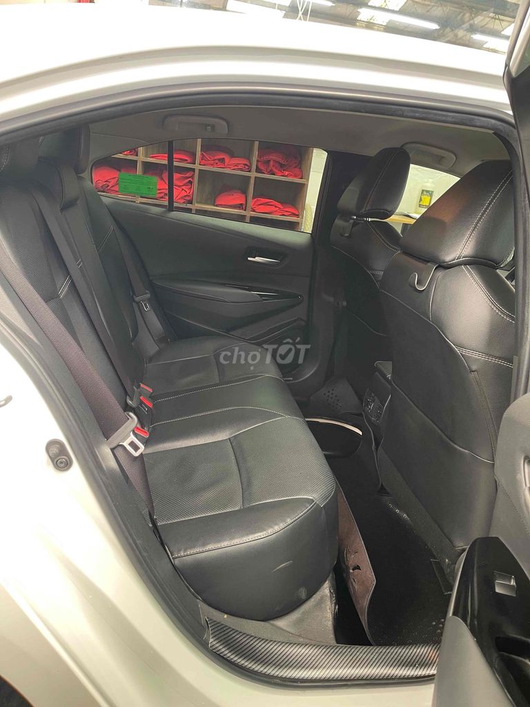 Toyota Corolla Altis 1.8V 2024