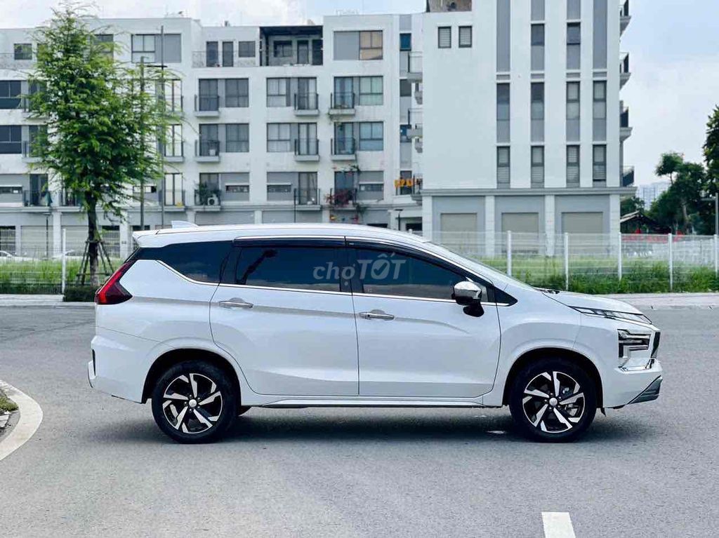 Mitsubishi Xpander 2024 Premium 1.5 AT - 30000 km. Mua bán Ô tô tại Quận Hoàng Mai Hà Nội được đăng bởi Dương Xuân Trường hình 3