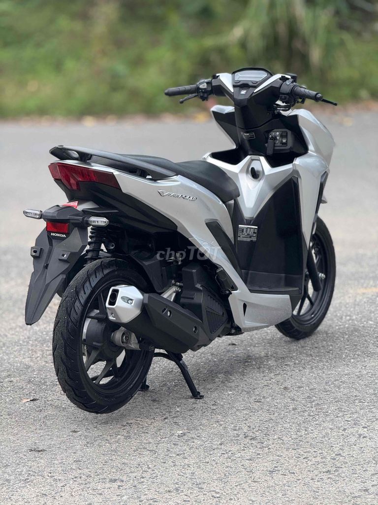 Honda Vario 125cc 2023 Bạc. Mua bán Xe máy tại Quận Liên Chiểu Đà Nẵng được đăng bởi Mạnh hổ hình 3
