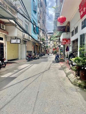BÁN NHÀ MẶT PHỐ KHU VĂN QUÁN KHÔNG QUY HOẠCH. Mua bán nhà ở tại Quận Hà Đông Hà Nội được đăng bởi Lê Hiếu