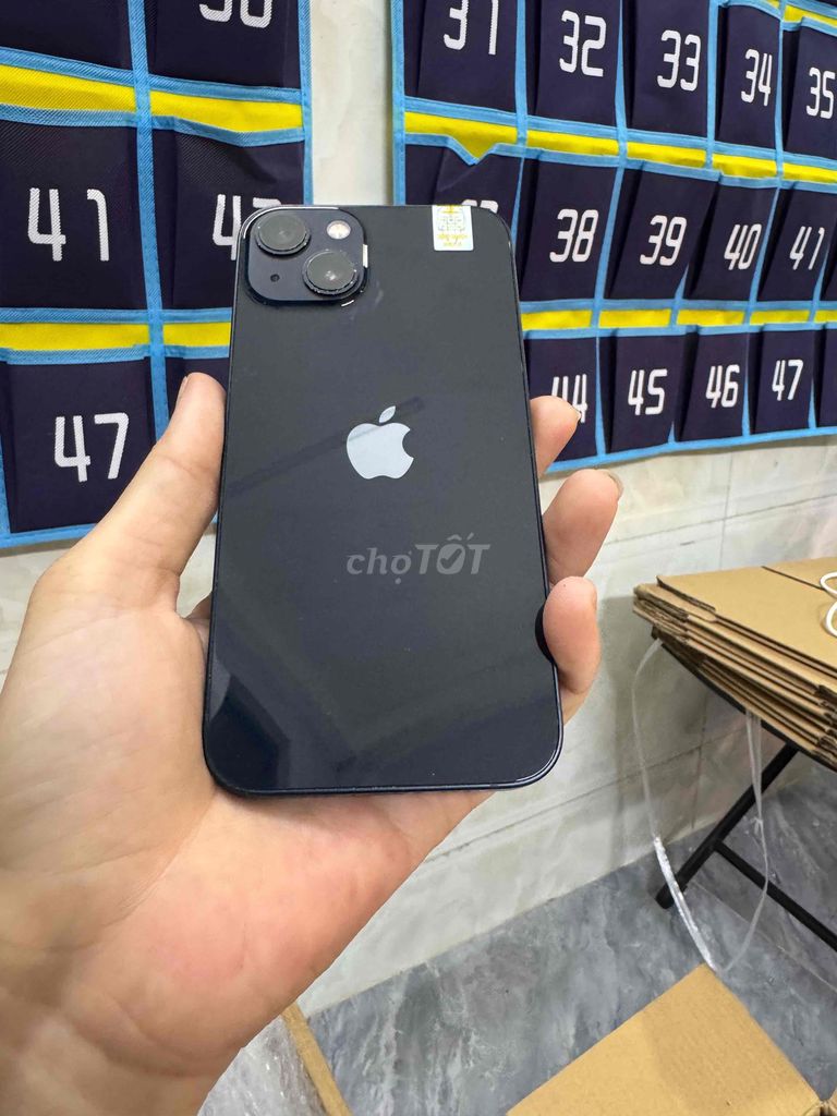 Apple iPhone 13 128GB Đen. Mua bán Điện thoại tại Quận 4 Tp Hồ Chí Minh được đăng bởi Phan Pha hình 1