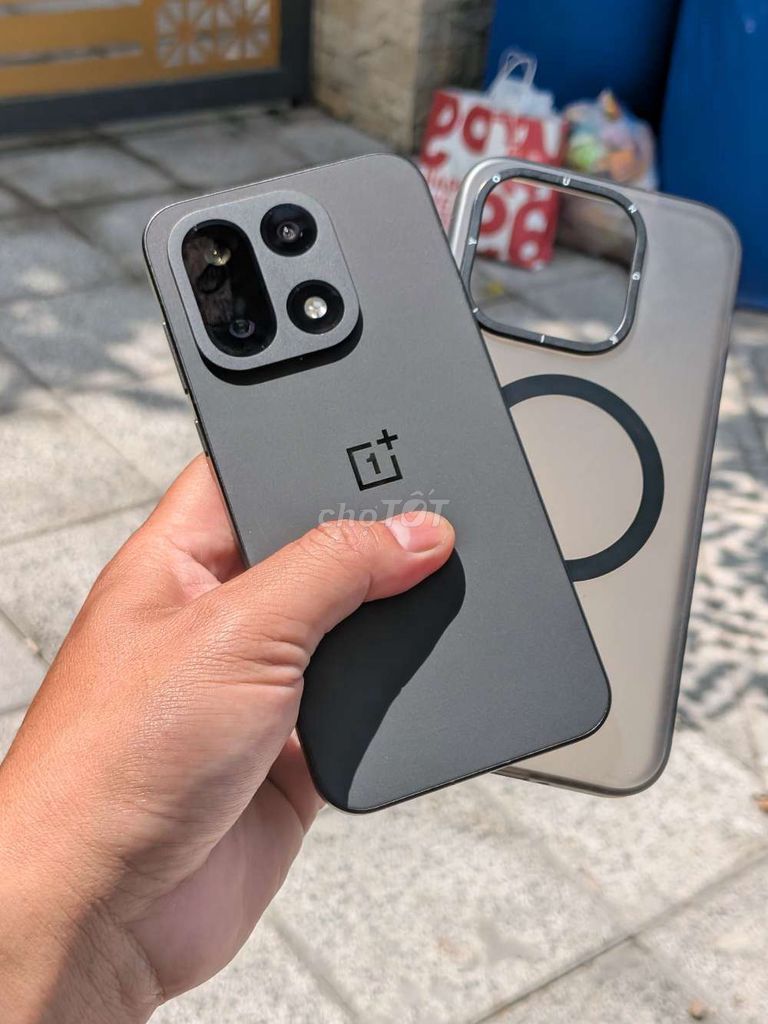 OnePlus 15 12GB/256GB Đen Snapdragon 8 Elite Gen 5. Mua bán Điện thoại tại Quận Gò Vấp Tp Hồ Chí Minh được đăng bởi JAPA STORE hình 1