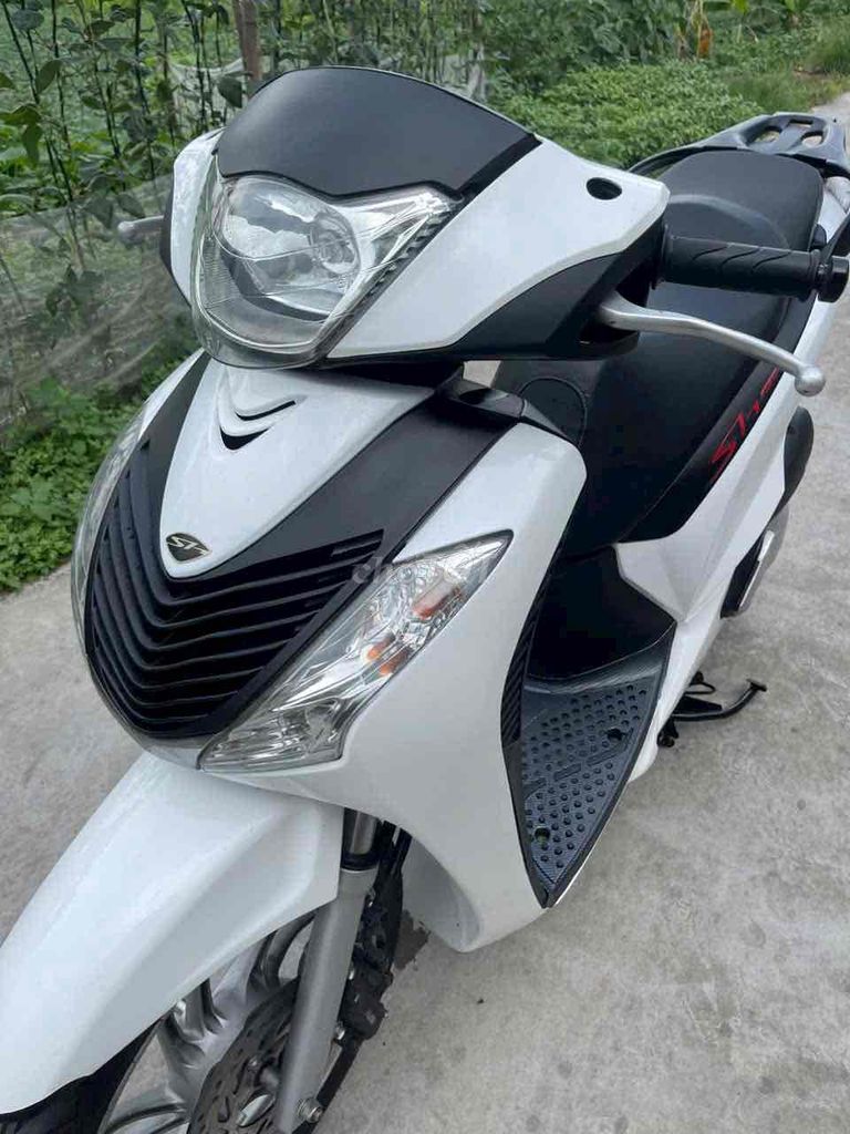 Cần bán việt nam 2016 150c smatkey độ fom ý. Mua bán Xe máy tại Quận Kiến An Hải Phòng được đăng bởi Đức Anh  hình 4