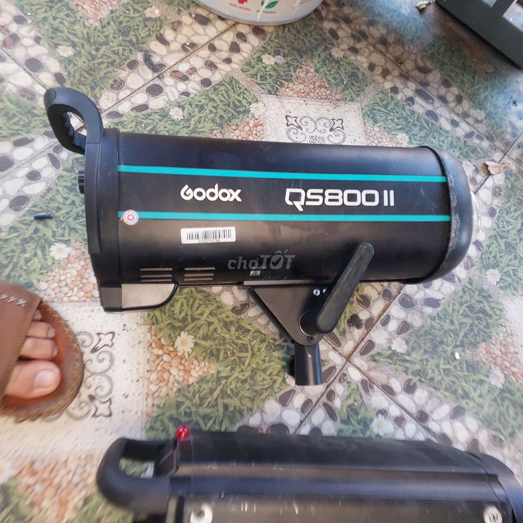 Đèn flash studio Godox QS800II Đen. Mua bán Máy ảnh, Máy quay tại Huyện Đắk Tô Kon Tum được đăng bởi Du Nguyen Xuan Đăng hình 1