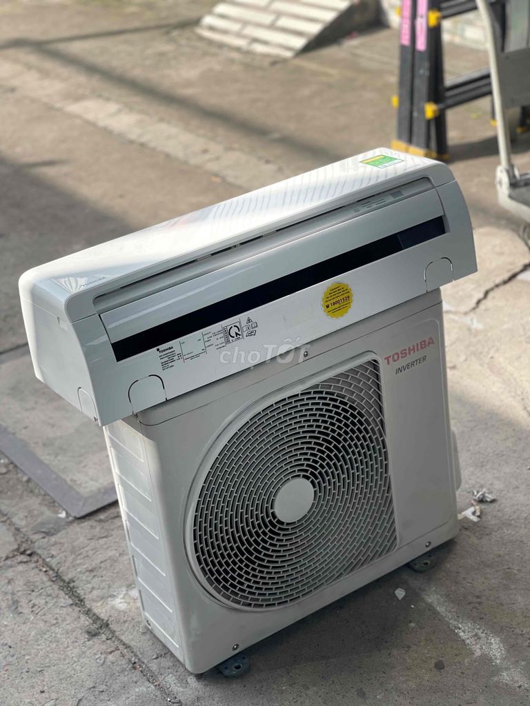 Toshiba 1Hp..Inveter