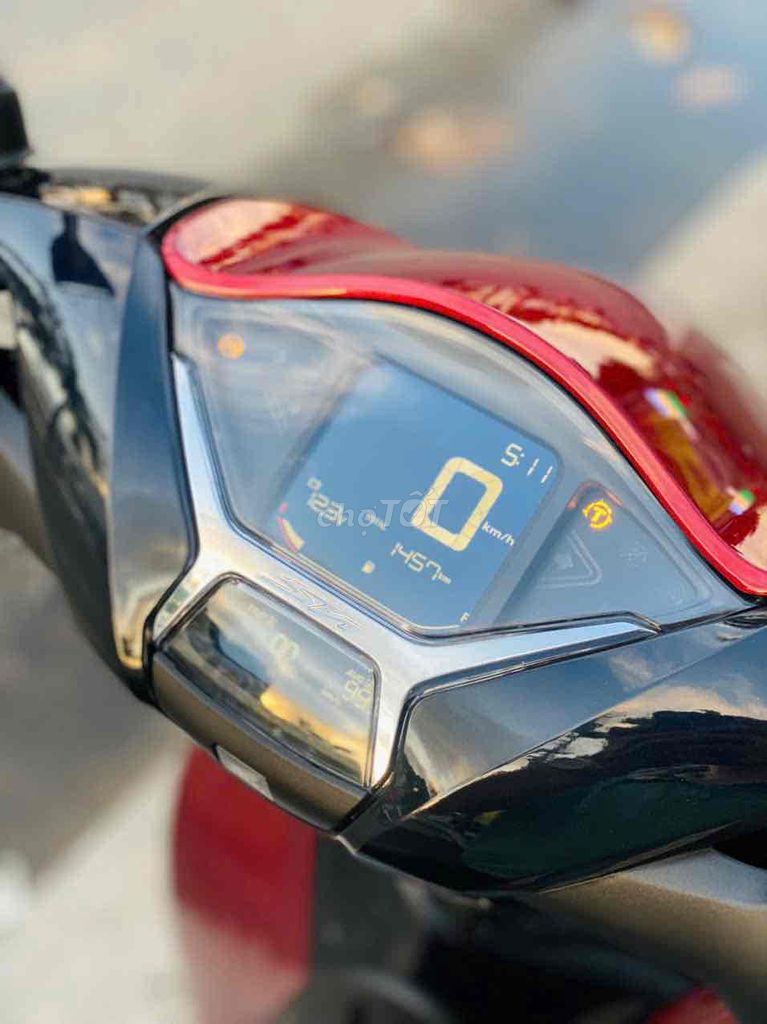 Honda SH160ABS 2025 Đỏ 1400 km. Mua bán Xe máy tại Quận Ninh Kiều Cần Thơ được đăng bởi CHXM Tân Liên Hưng 2 hình 5