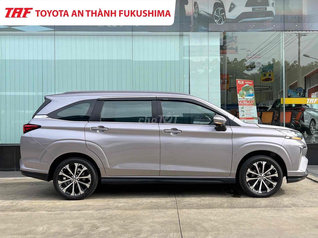 Toyota Veloz CVT Top 2022 - 20768 km