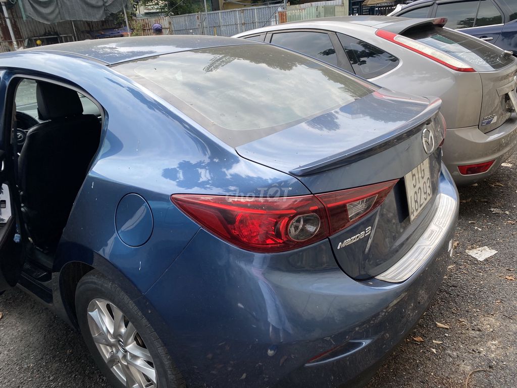 Mazda 3 2017 1.5 AT - 50300 km. Mua bán Ô tô tại Quận 3 Tp Hồ Chí Minh được đăng bởi A Khanh hình 5