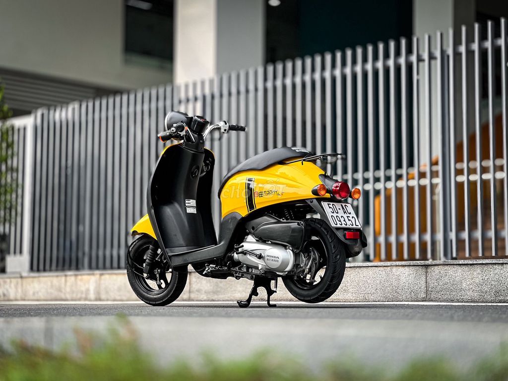Honda 50cc Today HQCN zin chính chủ. Mua bán Xe máy tại Quận 7 Tp Hồ Chí Minh được đăng bởi Lê Văn Đạt hình 3