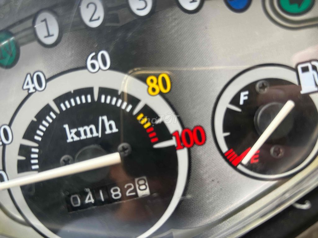 Sirius đời 2024 50cc bs Cà Mau zin 100/100 mới ton. Mua bán Xe máy tại Quận Bình Tân Tp Hồ Chí Minh được đăng bởi Cầm đồ thanh lý hình 2