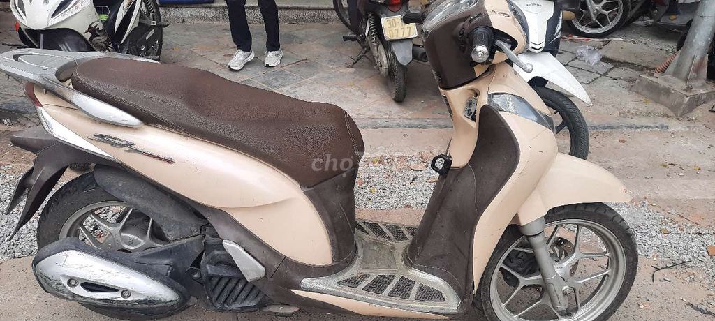 Honda SH Mode 125cc 2014 Vàng kem. Mua bán Xe máy tại Quận Hoàn Kiếm Hà Nội được đăng bởi Bao hình 1