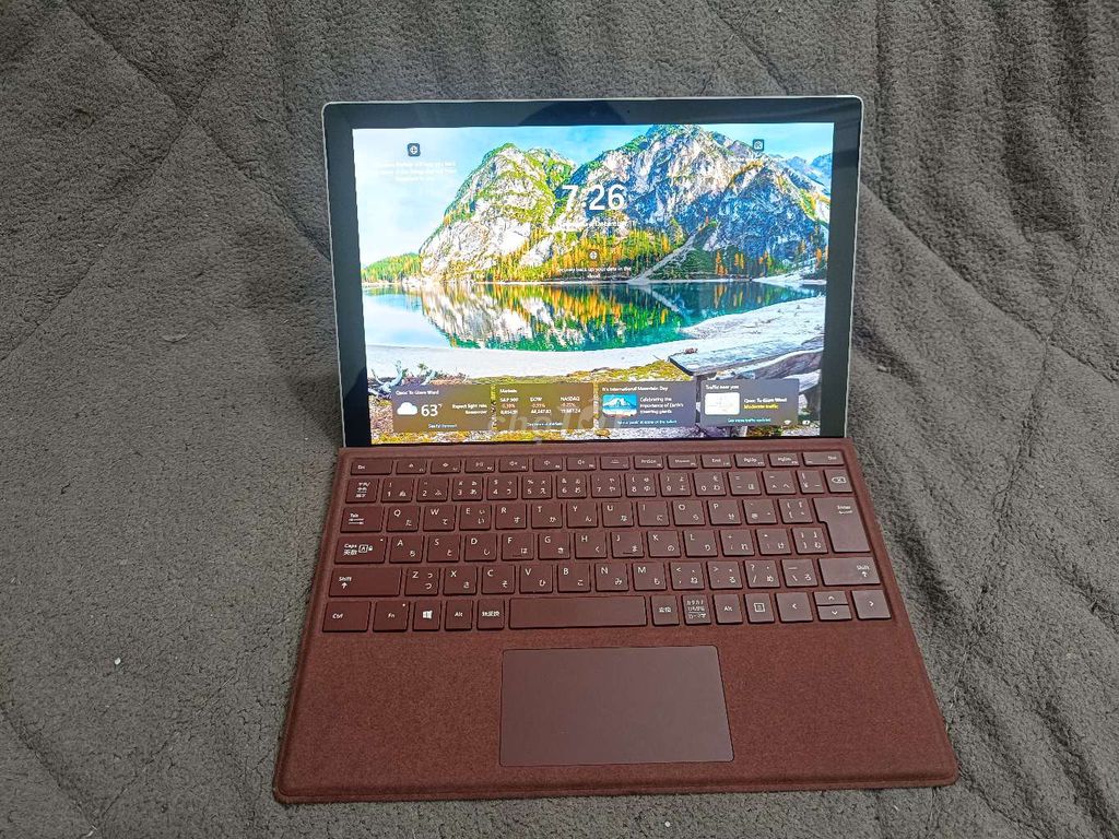 SURFACE PRO 6, Core i5-8350U/ 8GB/ 256GB SSD 12.3"