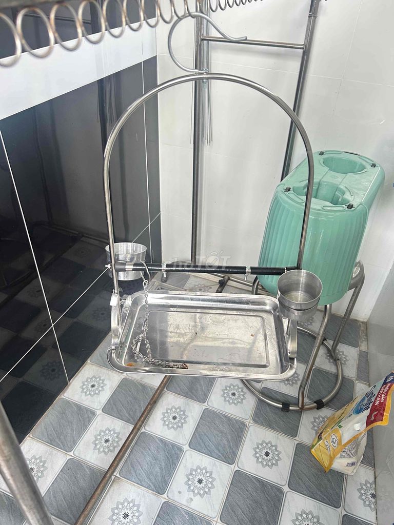 Cầu đứng cho vẹt Kim loại. Mua bán Phụ kiện, Thức ăn, Dịch vụ tại Huyện Hóc Môn Tp Hồ Chí Minh được đăng bởi Bảo hình 1