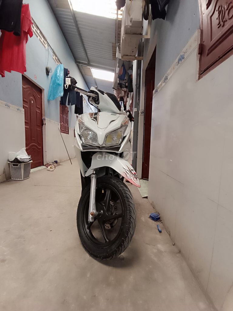 Click Thái 125i đời 2015 . Xe chạy êm mượt. Mua bán Xe máy tại Huyện Châu Thành Tiền Giang được đăng bởi Lê Minh hình 3