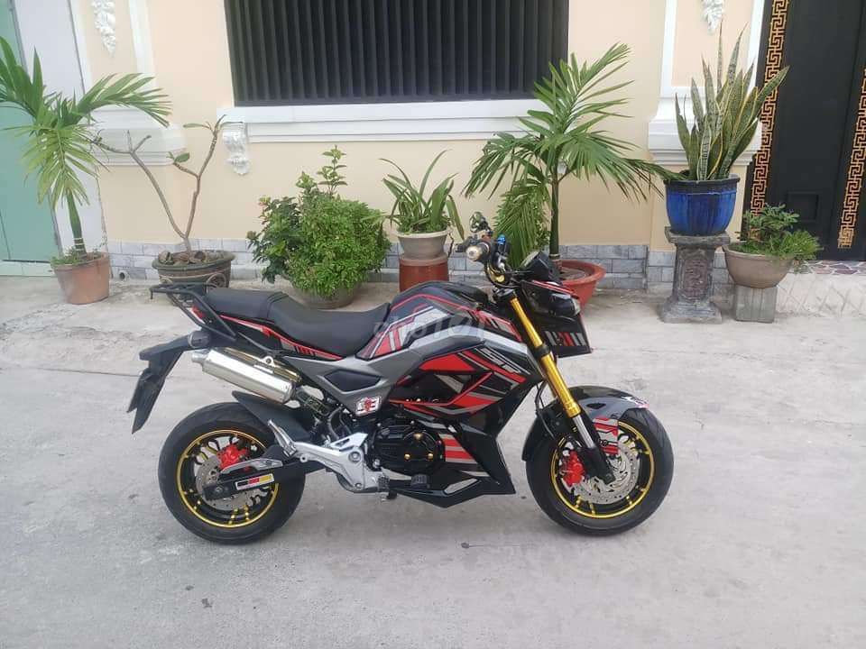 Giá Hyosung Dòng khác đăng ký 2019 đã sử dụng giá 24 triệu. Liên hệ ngay: 0336290959