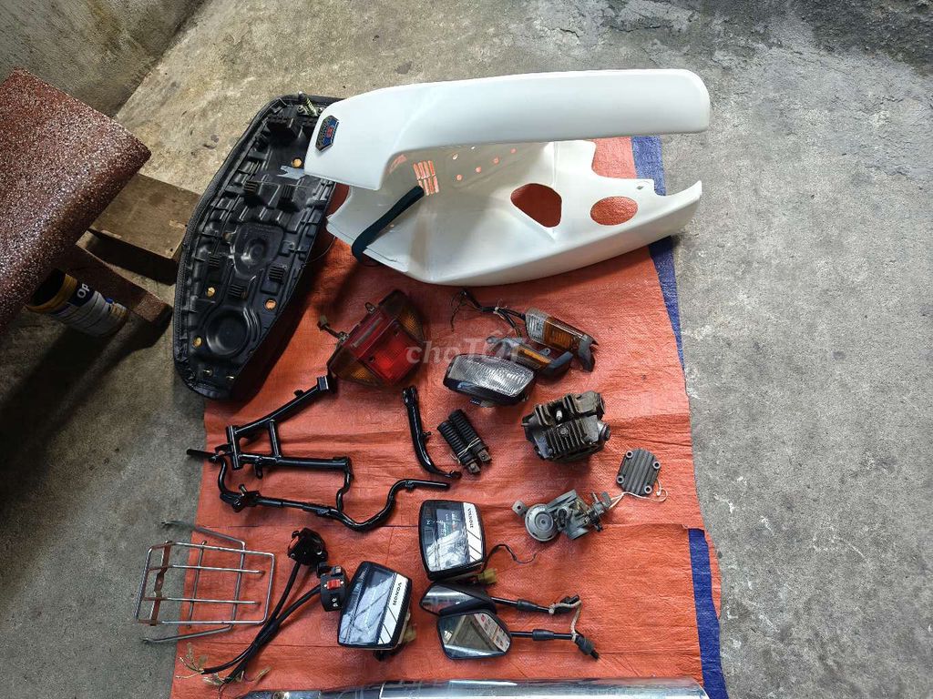 Phụ Tùng Honda Dream Thái Zin Các Loại. Mua bán Phụ tùng xe tại Thành phố Biên Hòa Đồng Nai được đăng bởi Nguyễn Đăng hình 6
