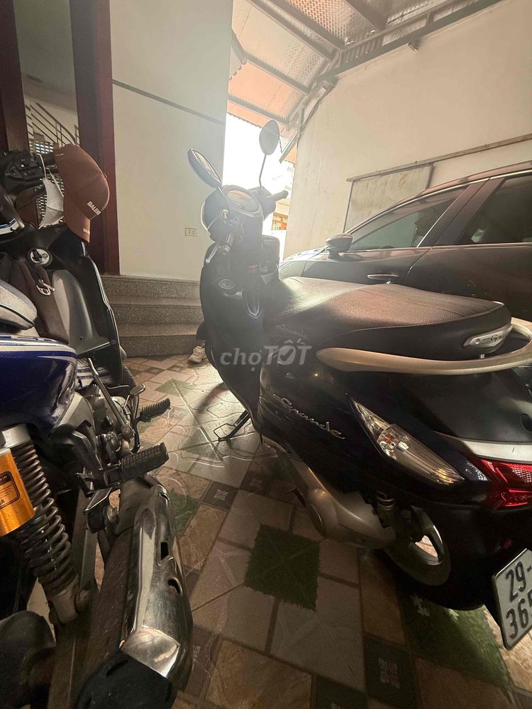 Xe tay ga Yamaha Grande màu xanh đậm. Mua bán Xe máy tại Huyện Sóc Sơn Hà Nội được đăng bởi Khánh Tùng hình 4