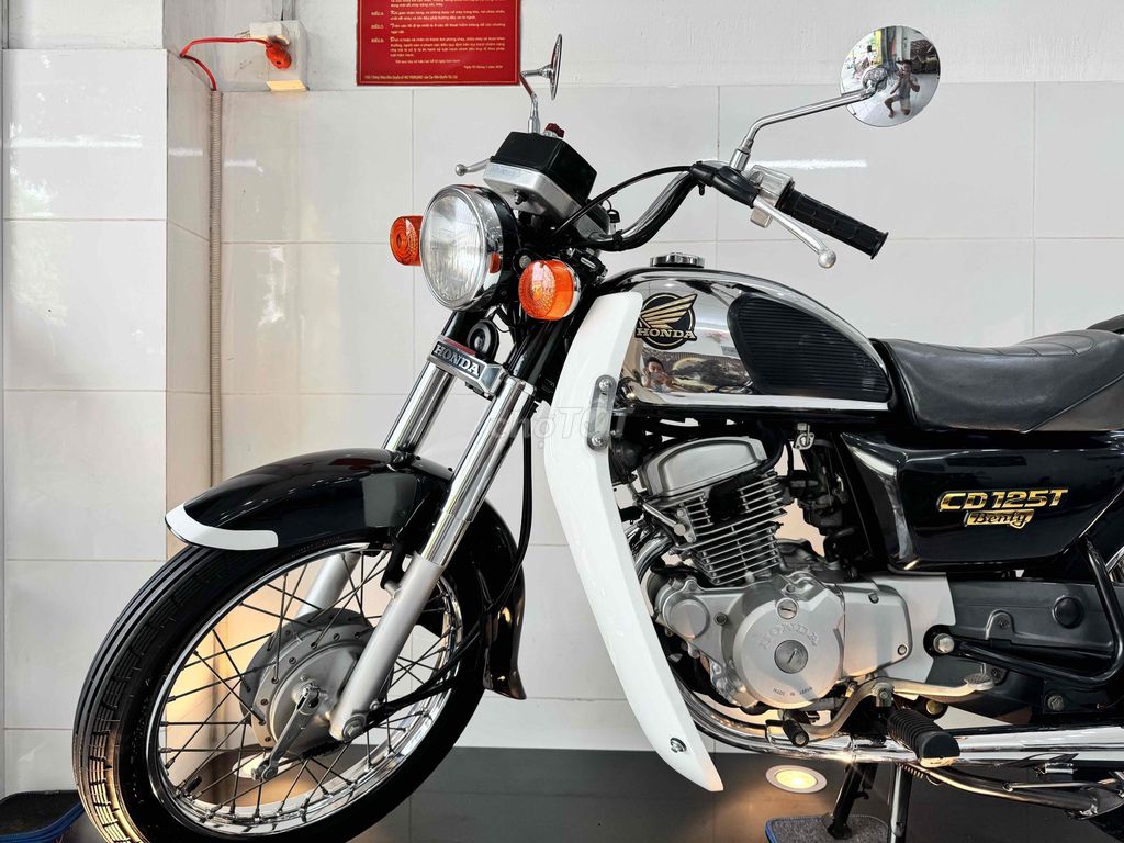 Honda Benly CD125T JA03 Đen, Trắng