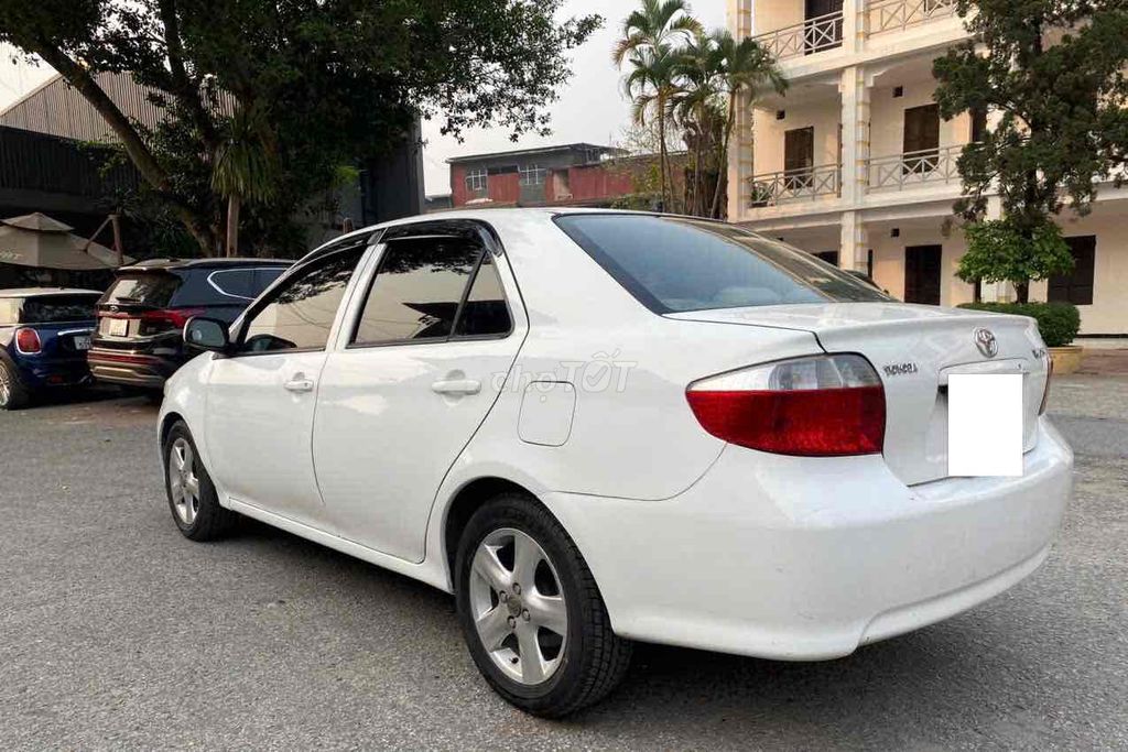 Toyota Vios 2008 МКПП Белый Ханой