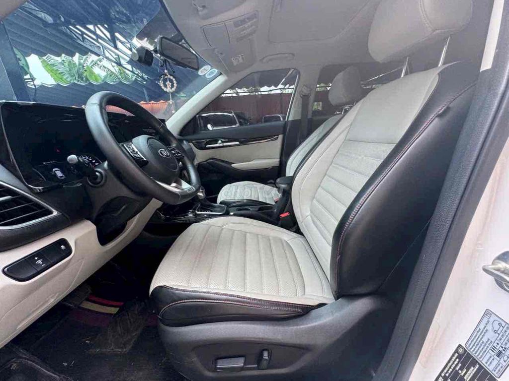 Kia Seltos 2022 Premium 1.4 AT - 34000 km. Mua bán Ô tô tại Quận Gò Vấp Tp Hồ Chí Minh được đăng bởi Thái Tiên hình 3