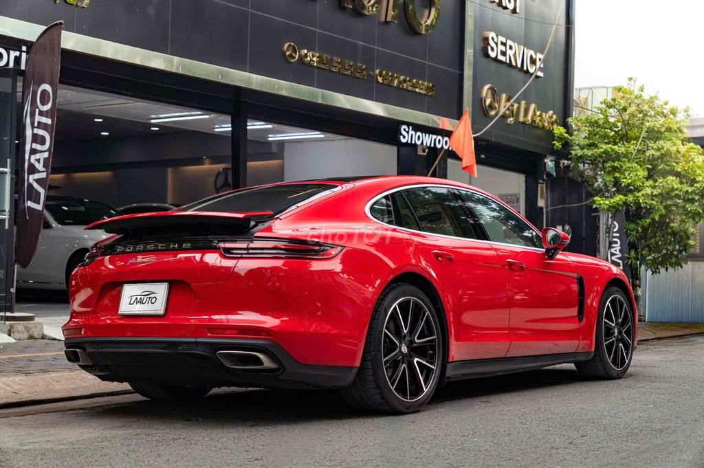 LONG ANH AUTO về Porsche Panamera model 2018. Mua bán Ô tô tại Quận 7 Tp Hồ Chí Minh được đăng bởi LongAnh AuTo  hình 19