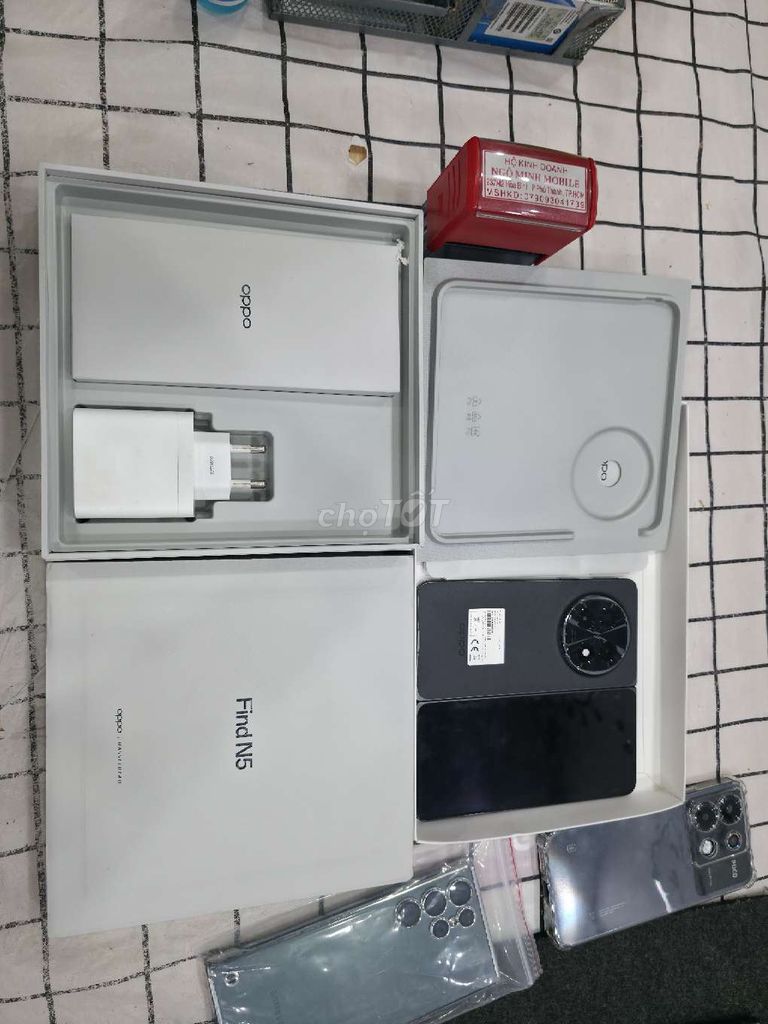 Oppo Find N5 Fold 16G/512G FBOX CHÍNH HÃNG VIP. Mua bán Điện thoại tại Quận Tân Phú Tp Hồ Chí Minh được đăng bởi Ngô Minh Mobile  hình 1