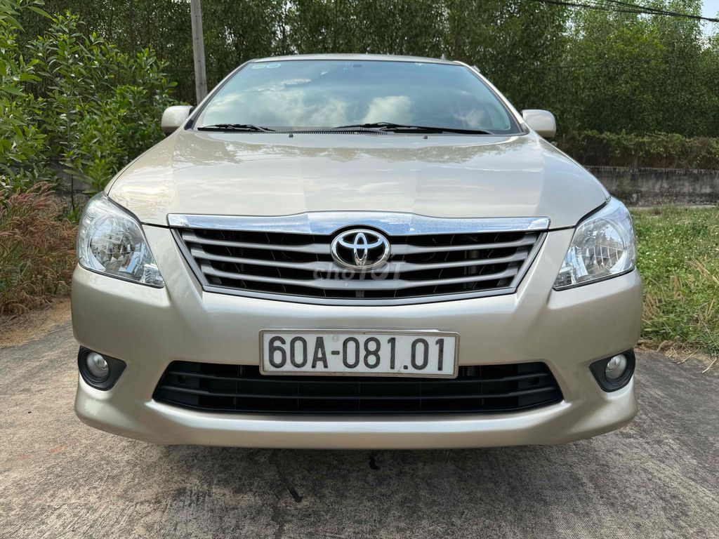 Toyota Innova 2013 G số tự động nuyên zin