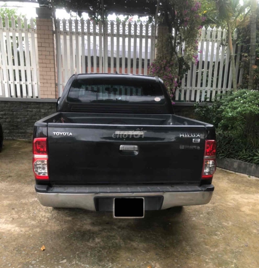 Toyota Hilux 2012 2.5E - 250000 km