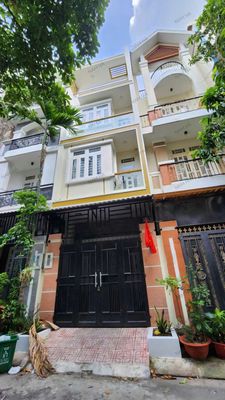 Rent · 5 bd · 58 м² · Thành phố Thủ Đức, ул. Đường Quốc lộ 13