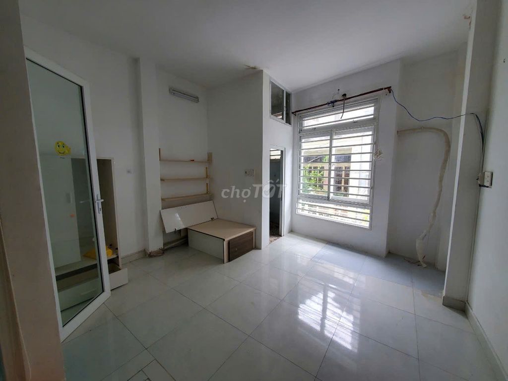 NGUYỄN XÍ Hẻm Xe Hơi 6m - 3 TẦNG 4,3 x 8,5 - 82M2 -TN 200TR - 5,8 tỷ. Mua bán nhà ở tại Quận Bình Thạnh Tp Hồ Chí Minh được đăng bởi HUYNH THI XUAN TU hình 5